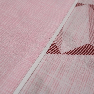 tecido rosa claro com padrão texturizado e geométrico