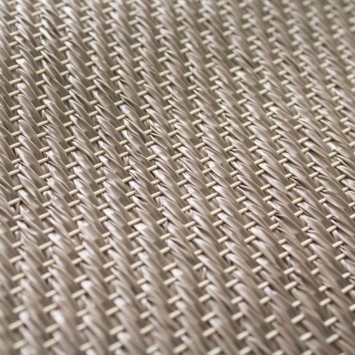 Pano bege com padrão entrelaçado diagonal