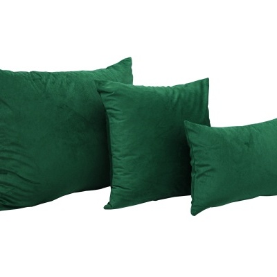 Três almofadas verdes de diferentes tamanhos