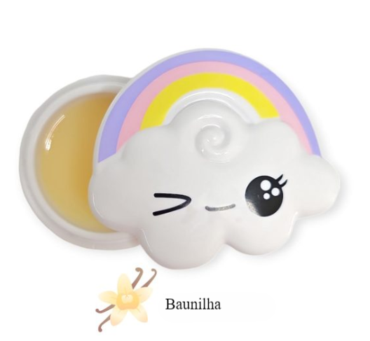 Pote de bálsamo labial com tampa decorada de nuvem e arco-íris colorido.