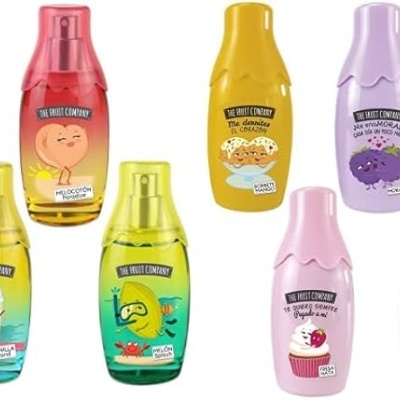 Frascos coloridos de gel de banho para crianças com ilustrações de frutas e personagens