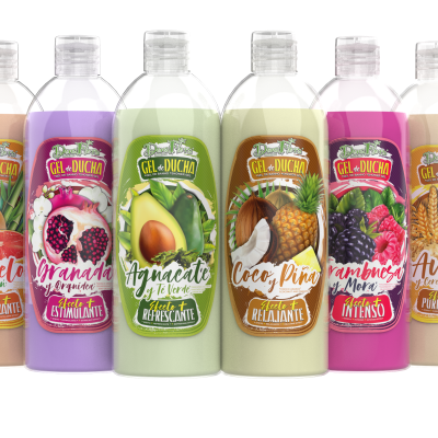 Seis frascos transparentes de gel de duche com etiquetas coloridas e imagens de frutas.