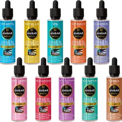 Frascos coloridos de essência hidrosolúvel AMBAR com conta-gotas e rótulos variados