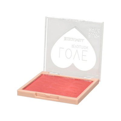 Blush compacto rosa coral em embalagem bege com tampa transparente e recorte de coração.