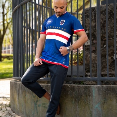 Camisola&#x20;&quot;N&#x00F4;s&#x20;Primeru&#x20;Copa&quot;&#x20;&#x20;Azul