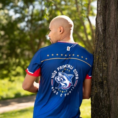 Camisola&#x20;&quot;N&#x00F4;s&#x20;Primeru&#x20;Copa&quot;&#x20;&#x20;Azul