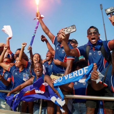 Polo&#x20;&quot;Nos&#x20;Primeru&#x20;Copa&quot;&#x20;Azul
