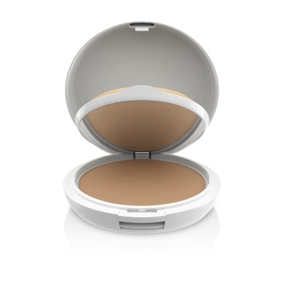 Pó compacto de maquilhagem em embalagem branca com espelho