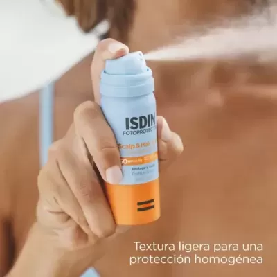 Frasco spray ISDIN Fotoprotector Scalp & Hair SPF 50+ azul e laranja