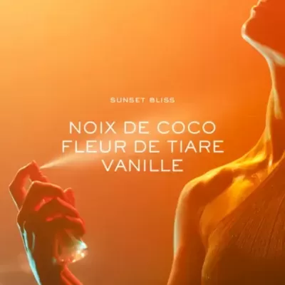 Pessoa segurando frasco translúcido com fundo laranja e texto branco sobreposto