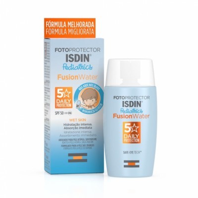 Frasco e embalagem do fotoprotetor ISDIN Pediatrics Fusion Water SPF 50 com design azul, branco e laranja.
