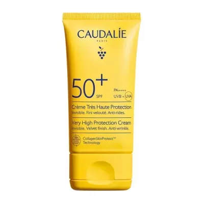 Tubo amarelo de creme protetor solar Caudalie FPS 50+