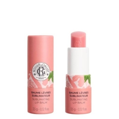 Bálsamo de lábios rosa com embalagem decorada, escrito Sublimating Lip Balm.