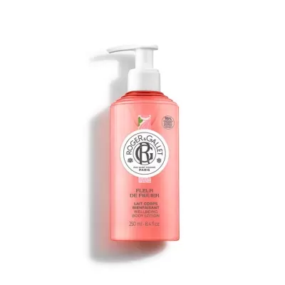 Frasco rosa translúcido Roger & Gallet Fleur de Figuier com doseador branco