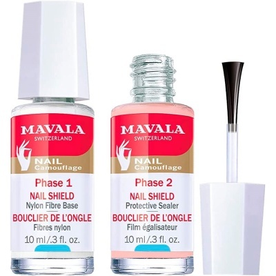 Frascos de verniz para unhas MAVALA SWITZERLAND com rótulos vermelhos e brancos e tampa branca, um aberto com pincel exposto