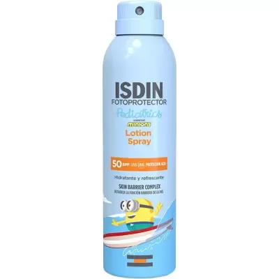 Frasco spray azul claro de proteção solar ISDIN pediatrics com personagem Minion.