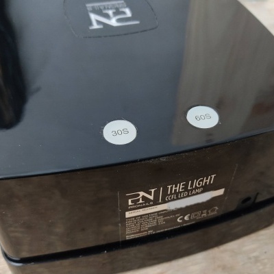 Lâmpada UV LED preta para unhas com etiquetas 30S e 60S