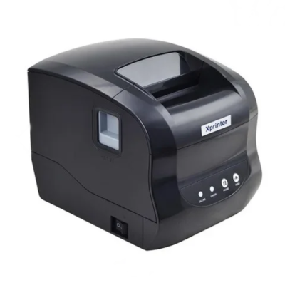 Impressora térmica preta Xprinter com botões e porta lateral para papel.