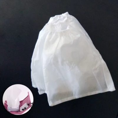 Sacolas brancas translúcidas com cordão para fecho