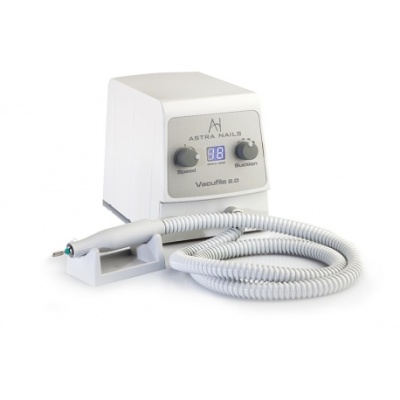 Dispositivo elétrico branco para manicure com mostrador digital e botões da marca ASTRA NAILS