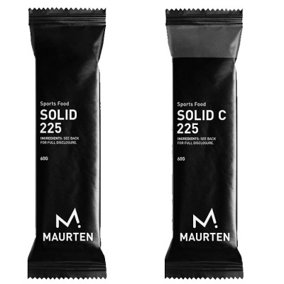 Duas embalagens pretas de barras energéticas Maurten Solid 225 e Solid C 225