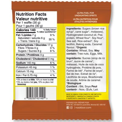 Pacote de waffle orgânico com informações nutricionais e ingredientes em inglês e francês.
