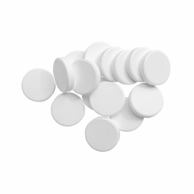 Conjunto de discos redondos brancos em fundo branco
