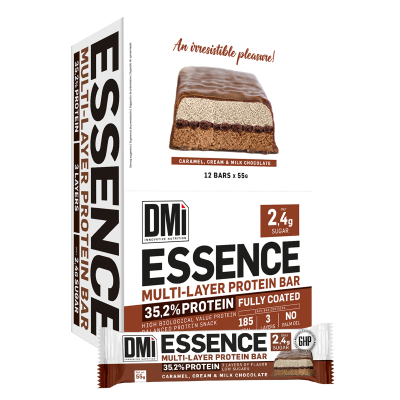 Embalagem e barra proteica multi-camadas DMi Essence com caramelo, creme e chocolate de leite