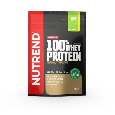 Saco de suplemento alimentar NUTREND 100% Whey Protein preto, vermelho e dourado