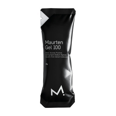 Pacote preto Maurten Gel 100 com texto branco num fundo branco