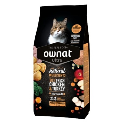 Saco preto de ração para gatos Ownat Ultra com texto e imagem de gato