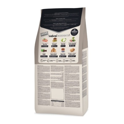 Embalagem de produto alimentar com texto e gráficos coloridos sobre ingredientes naturais