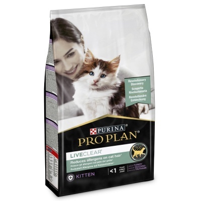 Embalagem de ração PARA GATOS PURINA PRO PLAN LIVECLEAR com imagem de gato e texto em inglês.