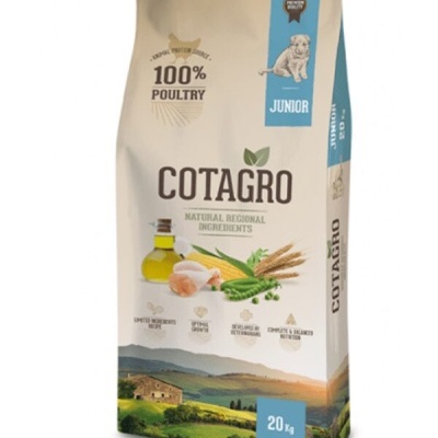 Saco de ração para cães COTAGRO JUNIOR 20 kg em fundo claro com imagens de ingredientes e paisagem rural