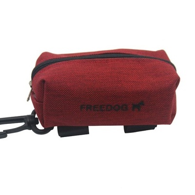 Bolsa vermelha FREEDOG em tecido com fecho preto e mosquetão