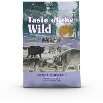 Embalagem roxa de ração para cães Taste of the Wild Sierra Mountain com ilustração de lobos e búfalo