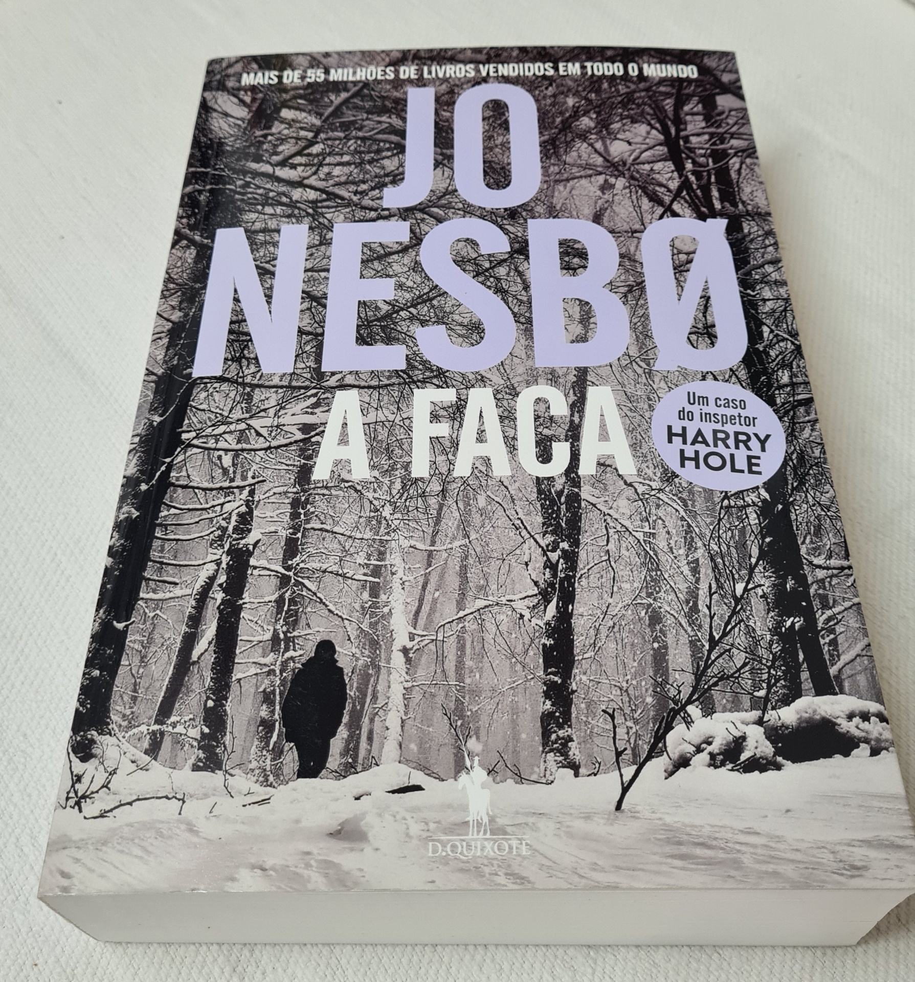 Jo Nesbø - A Faca Livro