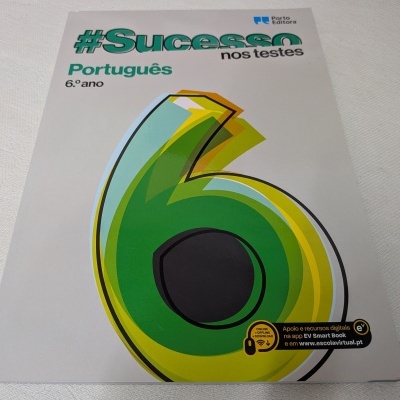 Livro escolar #Sucesso nos testes, Português 6º ano com número 6 verde e amarelo