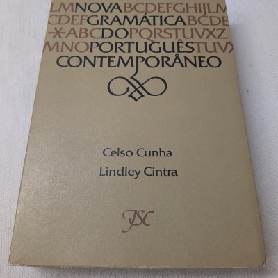 Capa de livro NOVA GRAMÁTICA DO PORTUGUÊS CONTEMPORÂNEO