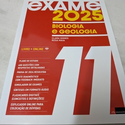 Capa de livro vermelho e branco exame 2025 Biologia e Geologia com texto funcional e selo LeYa Educação.