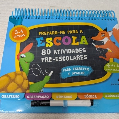 Livro atividades pré-escolares para 3-4 anos com marcador e separadores temáticos