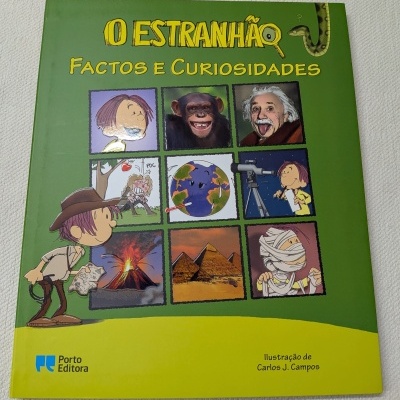 Capa de livro infantil O ESTRANHÃO FACTOS E CURIOSIDADES com ilustrações variadas e fundo verde e amarelo