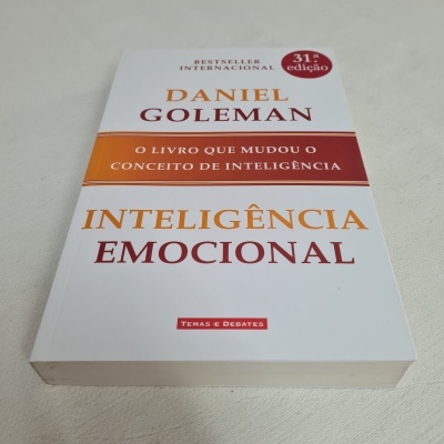 Capa do livro Inteligência Emocional de Daniel Goleman