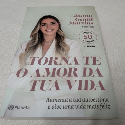 Capa do livro 'TORNA-TE O AMOR DA TUA VIDA' de Joana Gentil Martins