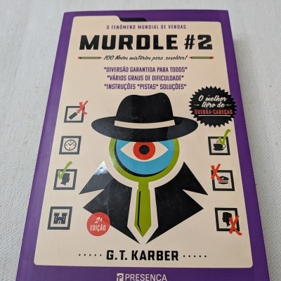 Capa do livro MURDLE #2 com ilustração e texto em português