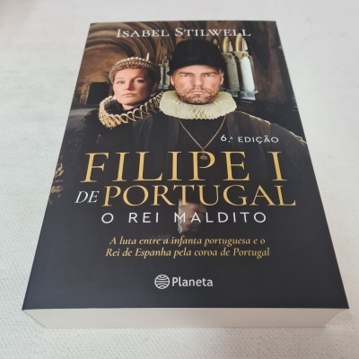 Capa de livro FILIPE I DE PORTUGAL O REI MALDITO com figuras renascentistas
