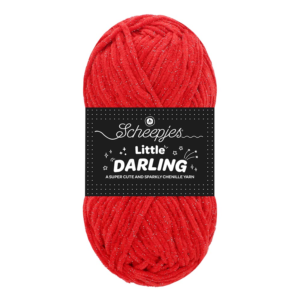 Novelo de lã chenille vermelho com etiqueta preta e texto branco