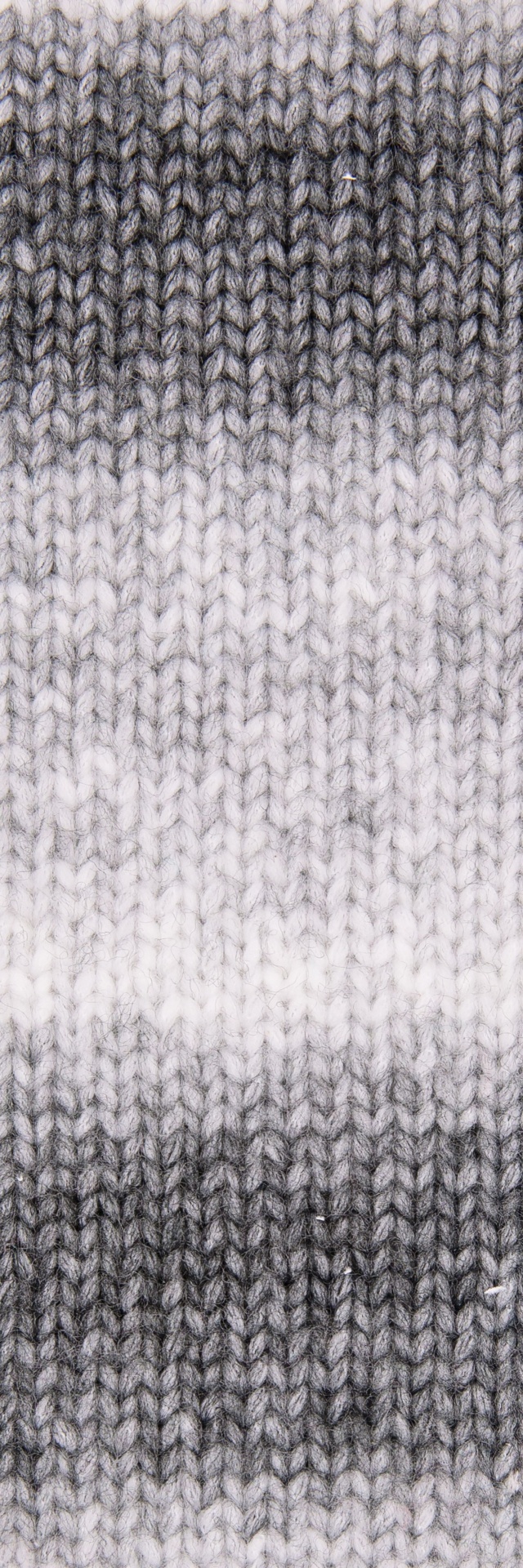 Pano de malha com riscas cinza e branco