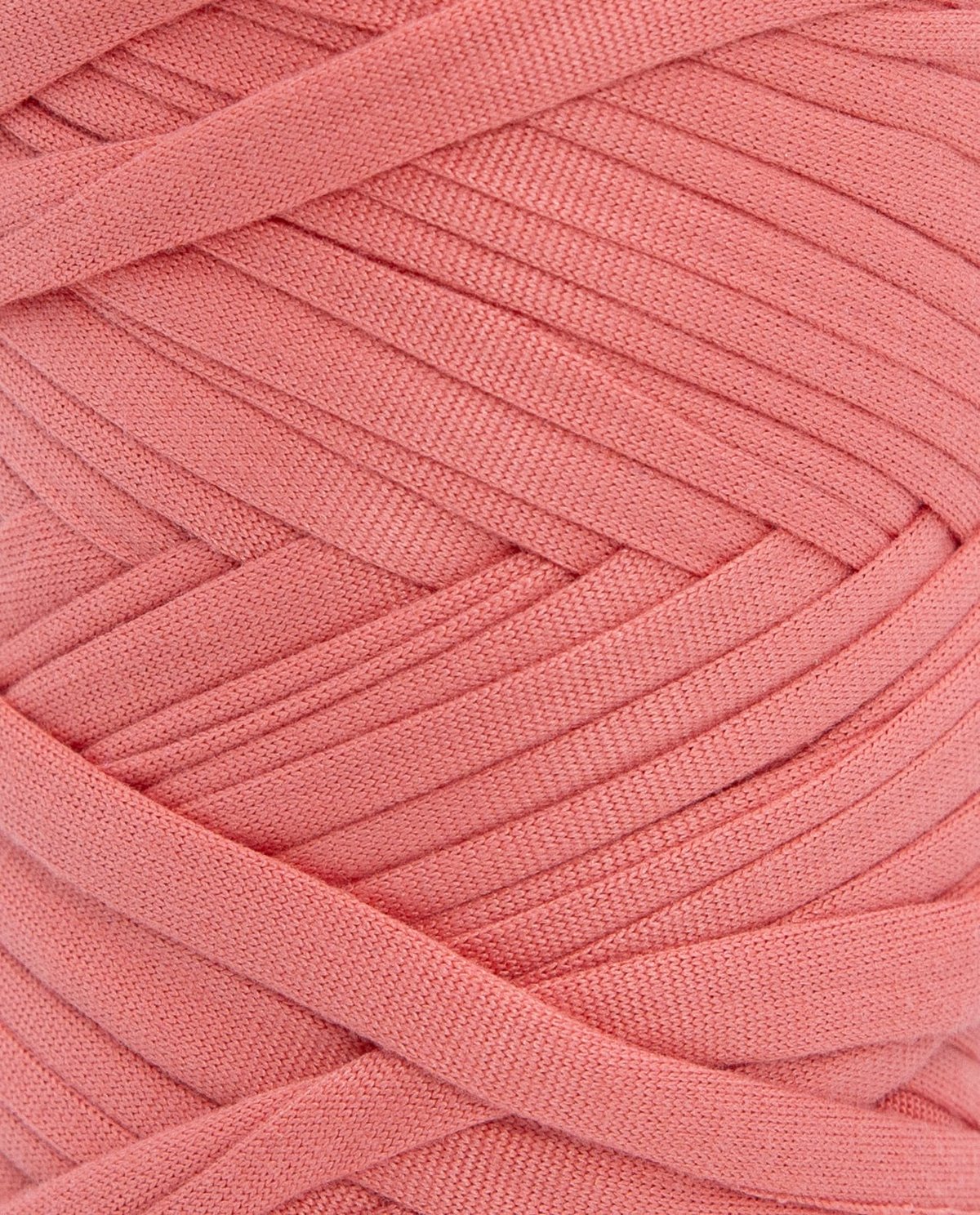 Nove de linha de malha rosa salmão com textura tricotada