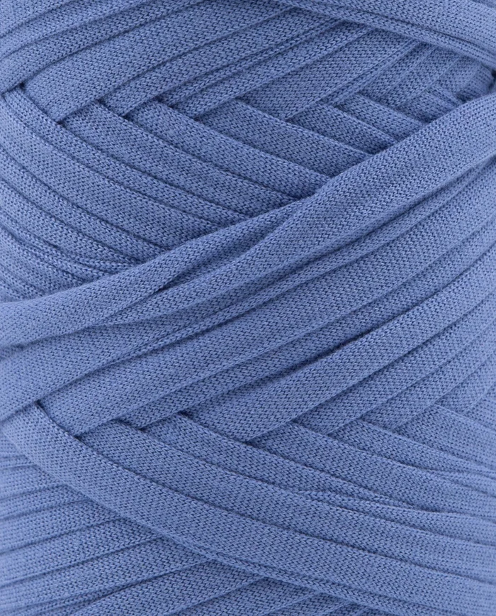 Fio grosso azul claro tricotado